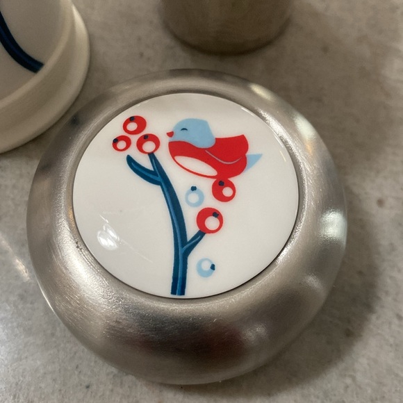 David’s Tea The Nordic Mug White Berries Bird 10 oz thermos and 16 oz mug - Picture 11 of 11